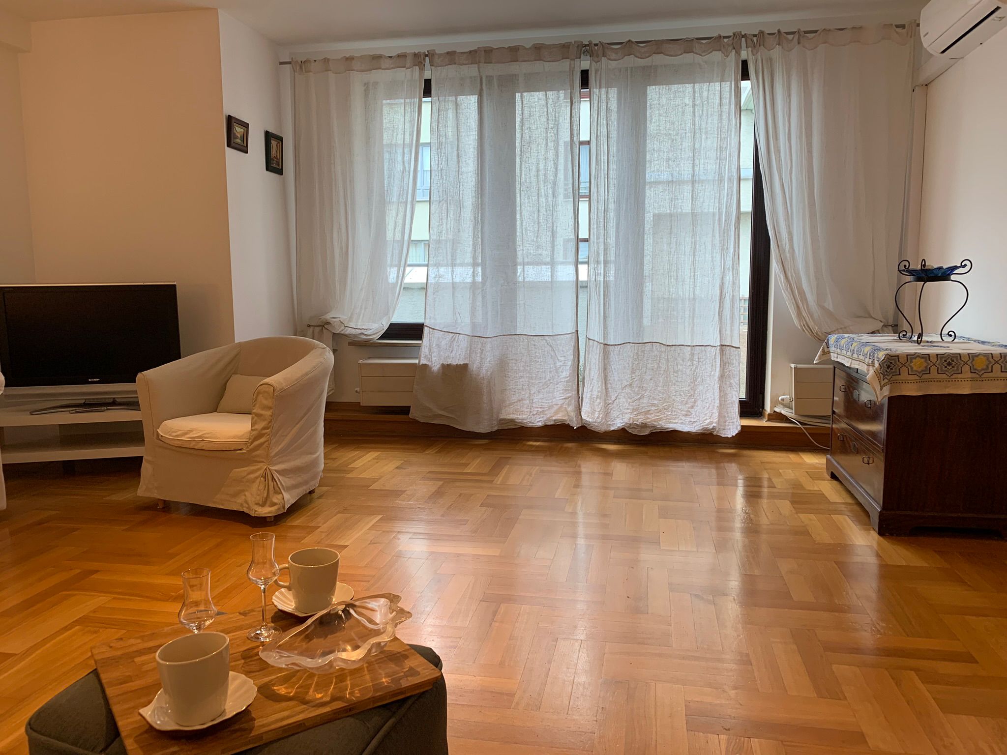 Apartament na wynajem, Warszawa Śródmieście, al. Jana Pawła II 103105200